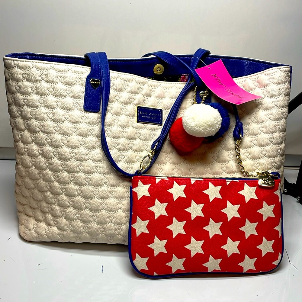 NWT Betsy Johnson “All That Jazz” quilted tote and wristlet